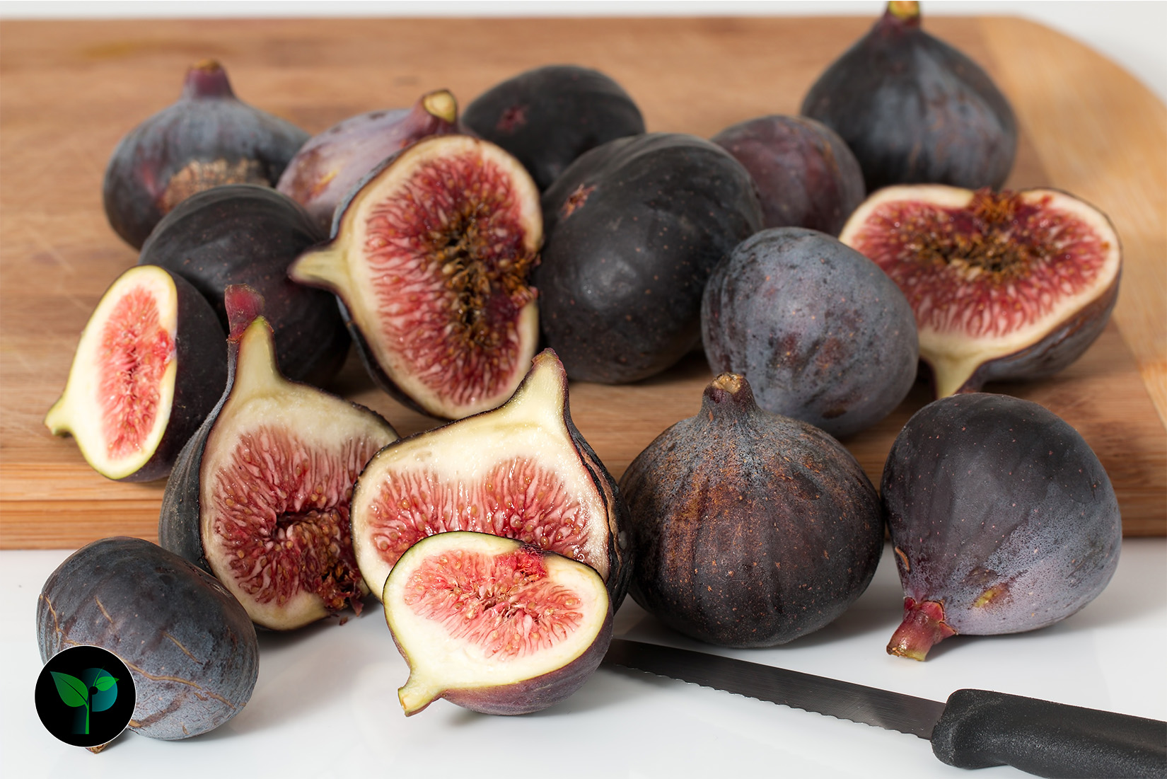 benefits of fig soaked in water overnight